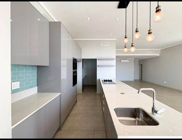 3 BEDROOM APARTMENT FOR SALE IN MIDSTREAM ESTATE